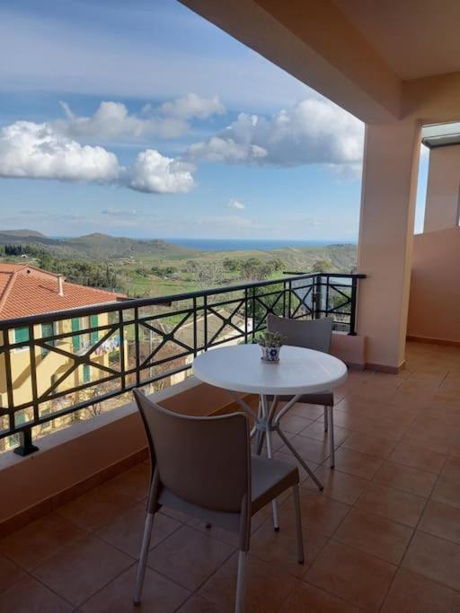 Balcony With A View - In The Heart Of The Village Mesotopos Exterior foto